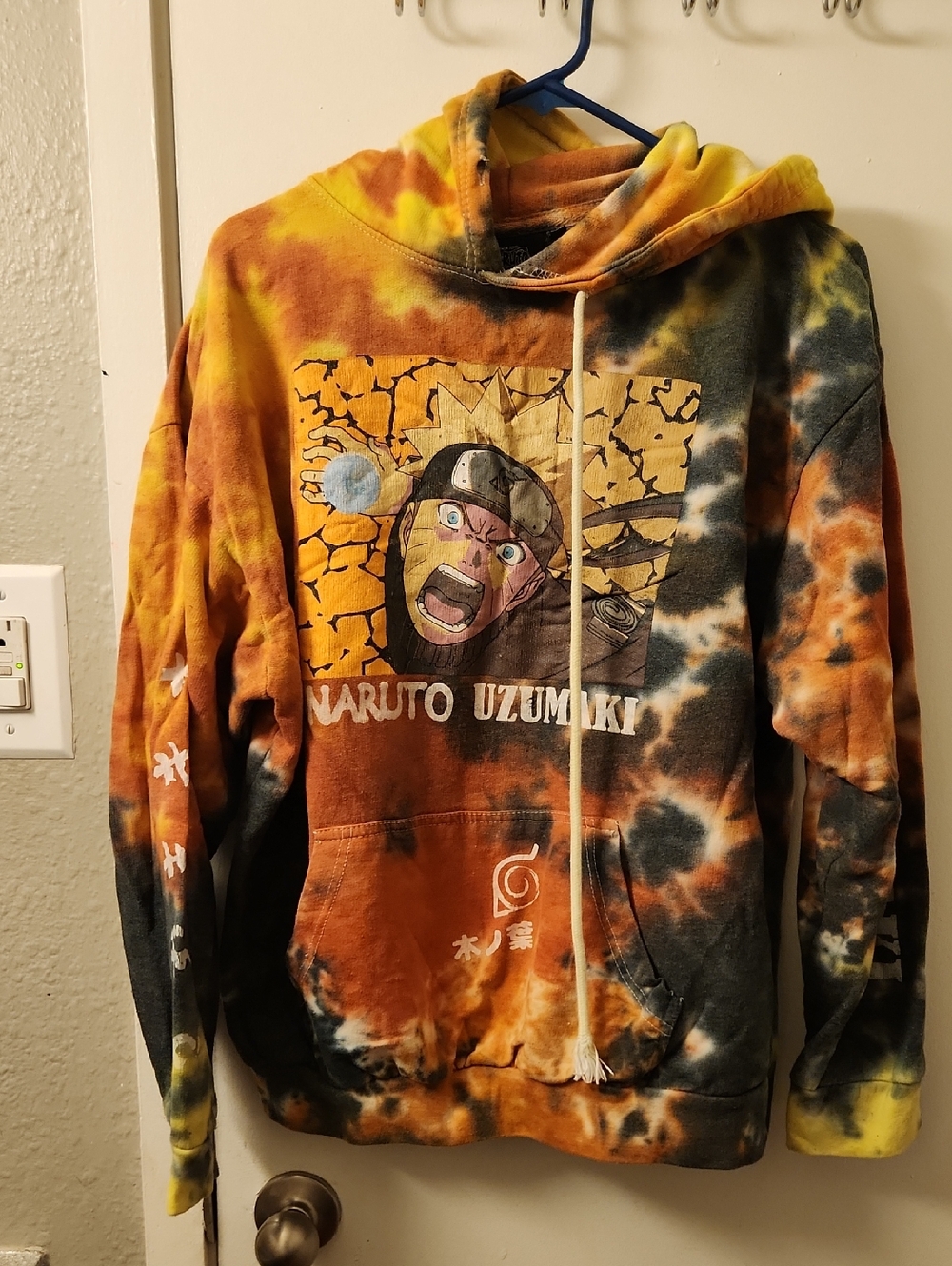 Naruto Hoodie Size L